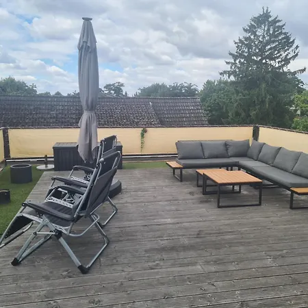 Penthouse Steinhude 아파트 분스토트